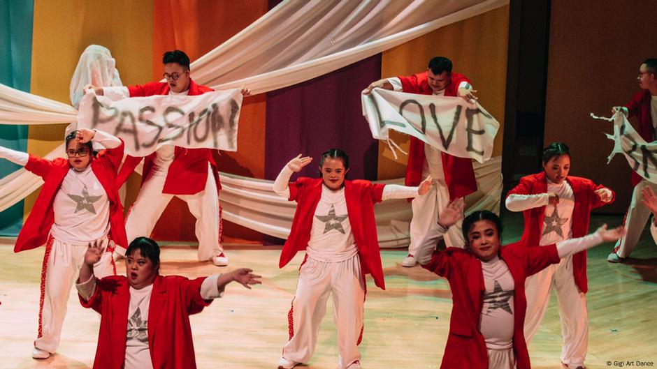 Children with Down syndrome dance to international success – DW – 07/15/2022