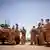 Außenministerin Annalena Baerbock besucht Mali | Bundeswehrsoldaten Feldlager Camp Castor 
