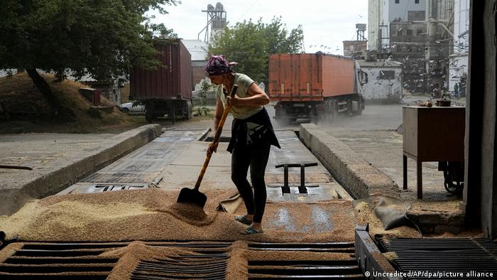 Постигнат е пробив в преговорите между Киев и Москва: кораби