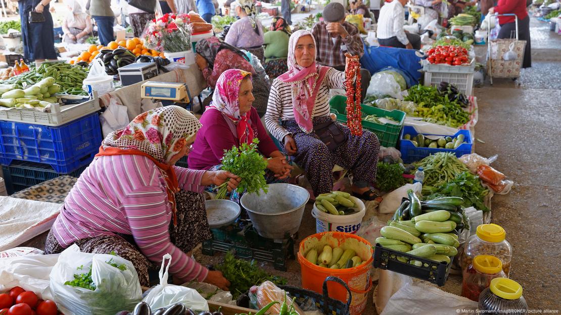 Türkiye'de açlık sınırı asgari ücretin yüzde 71,5 üzerinde