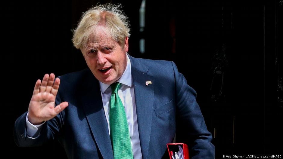 UK′s Johnson skips heat wave crisis talks for leaving party | News | DW - Vimarsana News