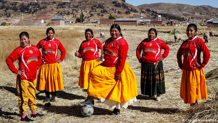 Ajmare su autohtoni narod Južne Amerike - i imaju svoj ženski fudbalski tim. No, njihovo prvenstvo je i dalje uglavnom zatvoreno za javnost.