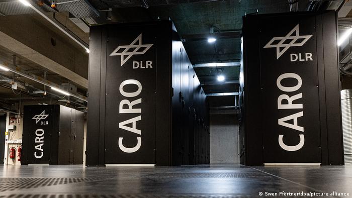 Deutschland Göttingen | Inbetriebnahme des Supercomputers Caro