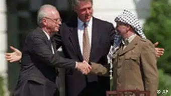 Bildgalerie Arafat Handschlag zum Oslo-Abkommen
