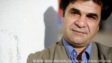 16.06.2006
Iranian movie director Jafar Panahi pictured at the Midnight Sun Film Festival in Sodankylä, Finnish Lapland on June, 2006. LEHTIKUVA / ANTTI AIMO-KOIVISTO - FINLAND OUT. NO THIRD PARTY SALES.
