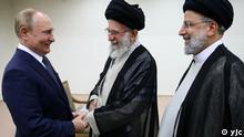 Titel der Bilder: Wladimir Putin trifft Ali Khamenei und Ebrahim Raisi in Teheran am 19.07.2022
Stichworte: Iran, Teheran, Tehran, Russland, Präsident, Wladimir Putin, Oberster Führer Ali Khamenei, Chamenei, Ebrahim Raisi, Raisie

