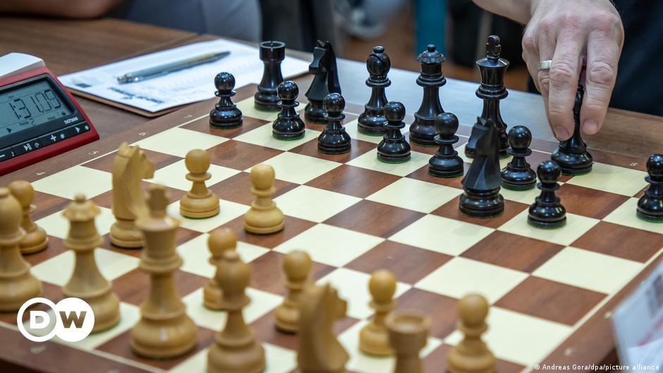 Sexismus im Schach - wie wird der Sport sicherer? 
Top-Thema
Weitere Themen