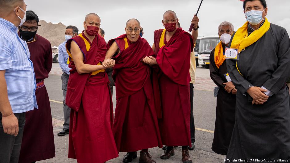 達賴喇嘛7月15日抵達拉達克。