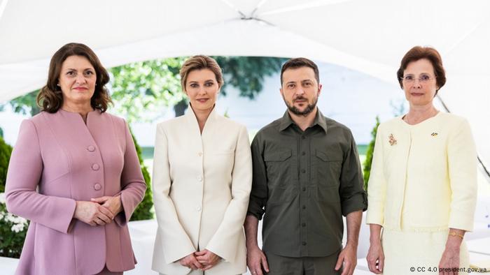Перша леді Литви Діана Наусєдєнє, Олена і Володимир Зеленські, перша леді Латвії Андра Апіне Левіте