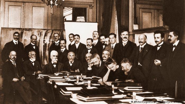 La Conferencia de Física de Solvay de 1911 en Bruselas.