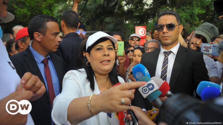 Oppositionspolitikerin Abir Moussi in Tunesien festgenommen
Top-Thema
Weitere Themen