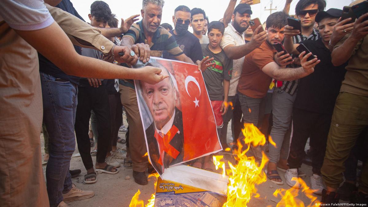 What is Turkey's strategy in Iraq, Syria? DW 07/27/2022