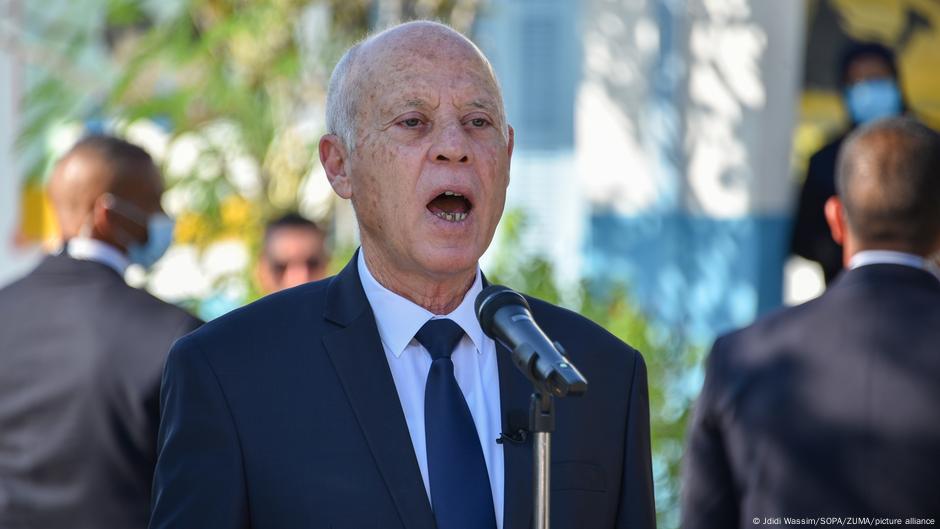 Túnez cita a diplomática de ee. Uu. Por 