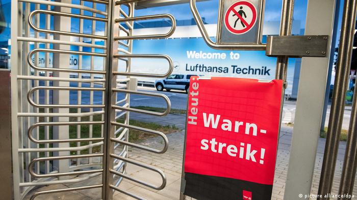 Verdi's warning strike at Lufthansa - Hamburg