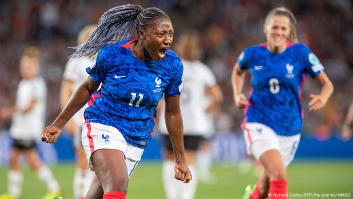 Women's Euro 2022 - Deutschland v Frankreich | Tor (1:1) Women's Euro 2022 - Deutschland v Frankreich | Tor (1:1)