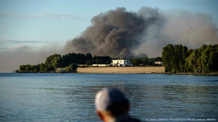 Ukraine Raketenangriff auf eine Militäreinheit im Bezirk Wyschhorod am Stadtrand von Kiew Ukraine Raketenangriff auf eine Militäreinheit im Bezirk Wyschhorod am Stadtrand von Kiew