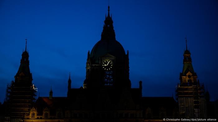 Hanover city hall in the dark at night