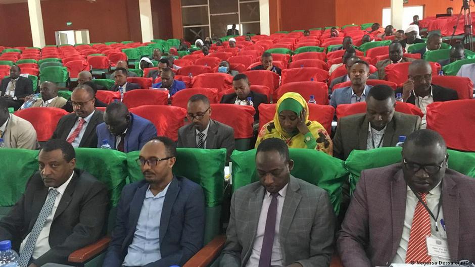 የቤኒሻንጉል ጉሙዝ ምክር ቤት የአንድ አባሉን ያለመከሰስ መብት አነሳ የቤኒሻንጉል ጉሙዝ ምክር ቤት የአንድ አባሉን ያለመከሰስ መብት አነሳ