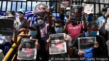 30.07.2022
Guatemalan journalists protest against the arrest of Jose Ruben Zamora, president of the newspaper El Periodico, outside the Justice Palace in Guatemala City, on July 30, 2022. - Guatemalan journalists protested on Saturday against the arrest of José Rubén Zamora, president of the newspaper El Periódico, which is critical of President Alejandro Giammattei and US-sanctioned Attorney General Consuelo Porras. Zamora was arrested in a case of money laundering, said Rafael Curruchiche, head of the Special Prosecutor's Office against Impunity (FECI) of the Public Prosecutor's Office. (Photo by Johan ORDONEZ / AFP) (Photo by JOHAN ORDONEZ/AFP via Getty Images)