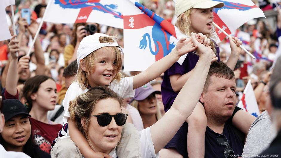 England-Fans versammeln sich auf dem Trafalgar Square
