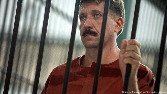 Viktor Bout em 2009, depois de ter sido detido na Tailândia