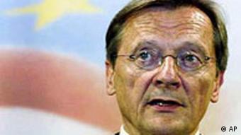 Wolfgang Schüssel kündigt Neuwahlen an