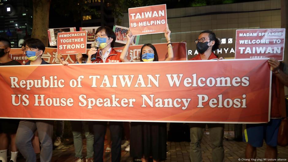 Pelosi in Taiwan: important signal or historical error?  |  The World |  D.W.