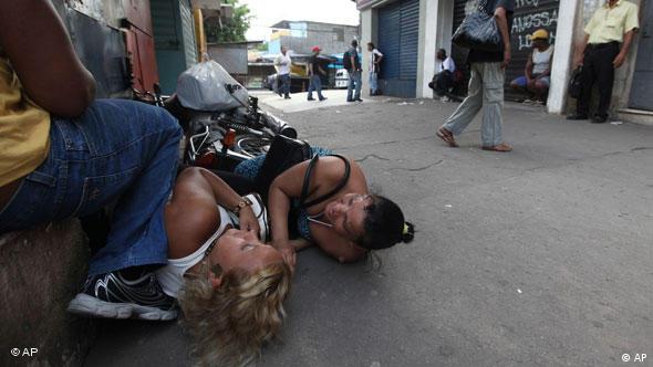 Brasilianische Polizei stürmt Armenviertel in Rio