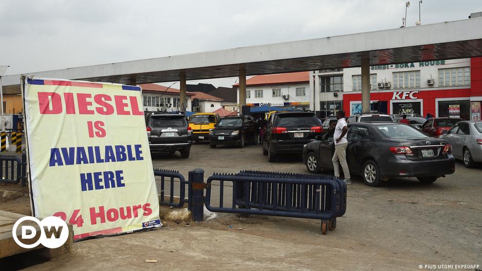 Nigeria: Illegal oil refineries thrive despite government crackdown