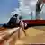 Frachtowiec "Razoni" transportem kukurydzy z Ukrainy zakotwiczył u wybrzeża Turcji