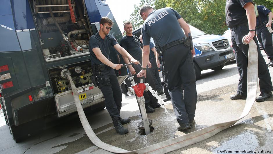berlin-forest-fire-dw-reports-live-dw-08-04-2022