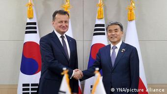 После заключения рекордной сделки: министры обороны Польши и Южной Кореи