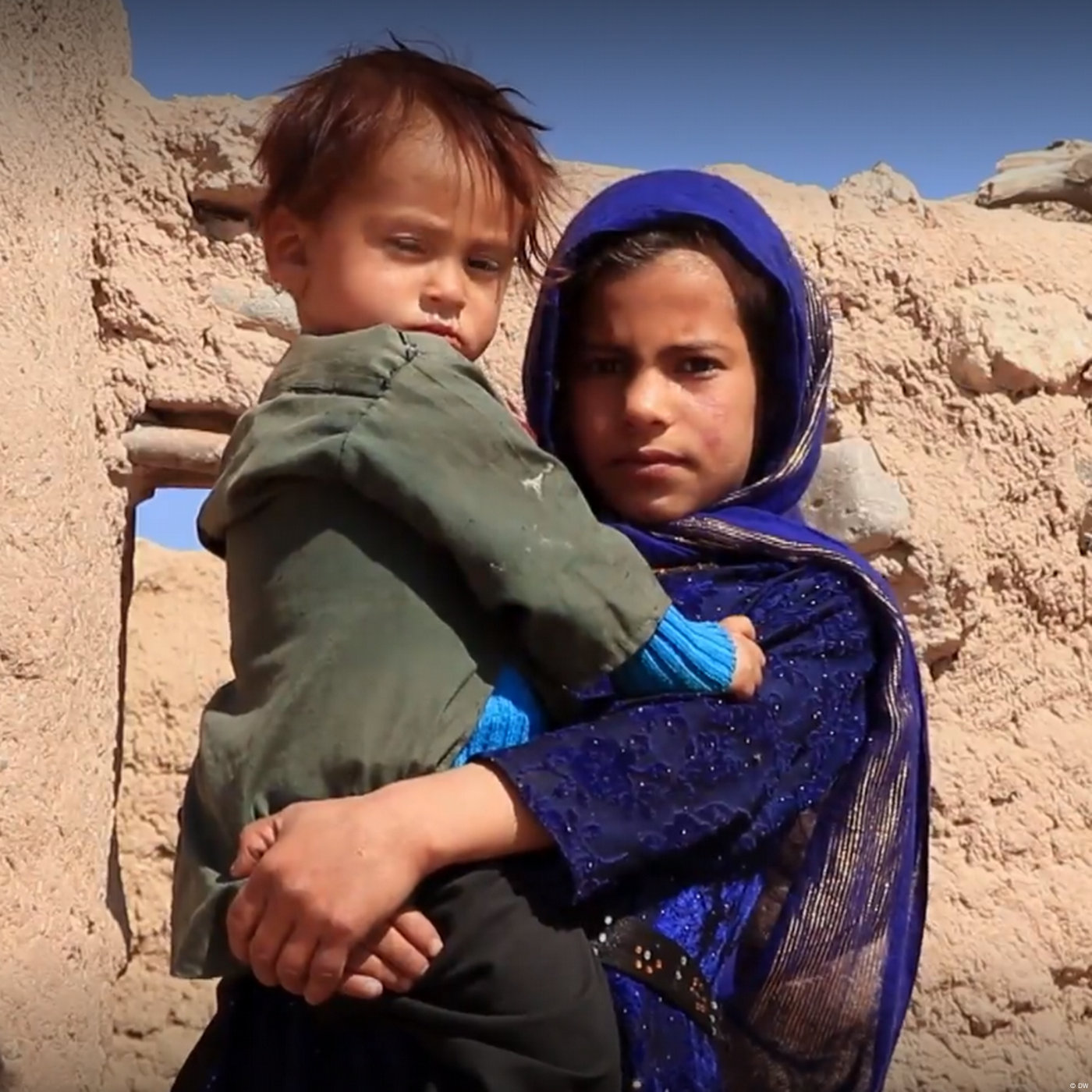 Kinder in Afghanistan: verraten, verkauft