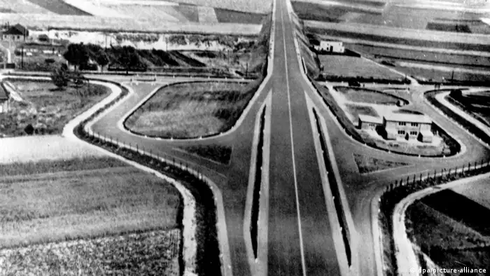 Black-and-white photo of first autobahn in Germany, between Cologne and Bonn.