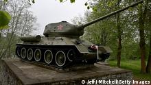 Президент Эстонии призвал демонтировать памятник танку Т-34 в Нарве