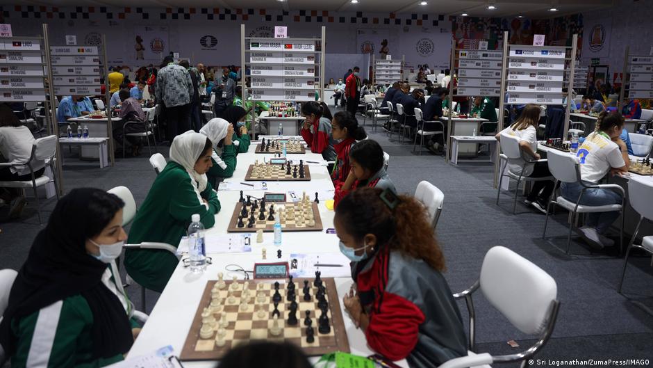Uzbekistan team wins Chess Olympiad in Chennai, Ukraine takes women′s crown | News | DW - Vimarsana News