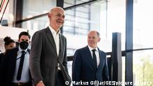 Bundeskanzler Scholz fordert DFB zu Equal Pay auf: Etwas Politisches