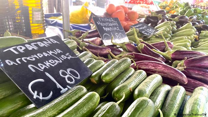 Griechenland | Gemüsehändler in Athen - Steigende Lebensmittelpreise