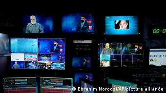 Δελτίο ειδήσεων στον αφγανικό τηλεοπτικό σταθμό TOLO News