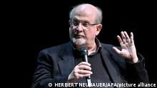 ABD0100_20191116 - WIEN - ÖSTERREICH: Autor Salman Rushdie am Samstag, 16. November 2019, im Rahmen der Präsentation seines neuen Romans Quichotte im Volkstheater in Wien. - FOTO: APA/HERBERT NEUBAUER - 20191116_PD7798