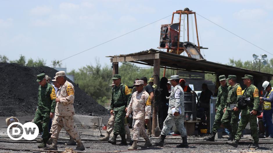 México.  Los rescatistas comenzarán a buscar mineros atrapados  Noticias |:  DW: