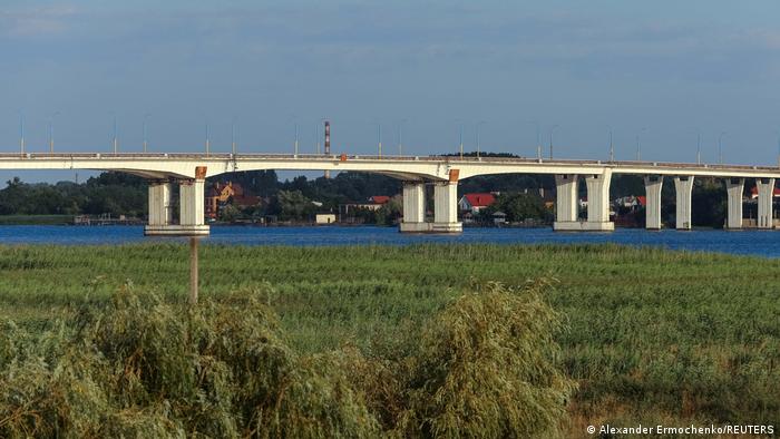 Antonievsky most cez rieku Dnipro