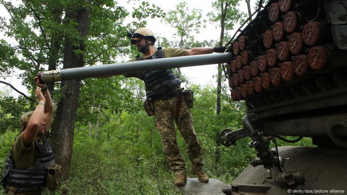很多专家呼吁向乌克兰提供更多的智能武器系统。