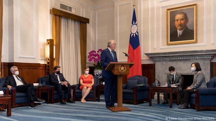 USA US-Senator Ed Markey in Taiwan