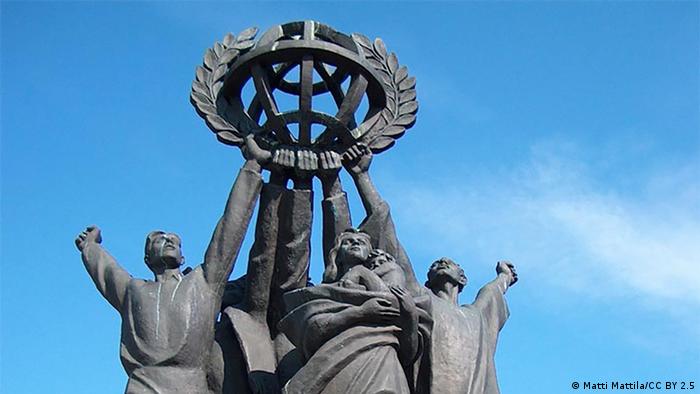 Una de las réplicas de la Escultura para la Paz Mundial que la Unión Soviética regaló a Finlandia.