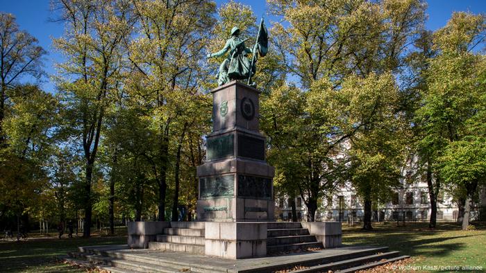 Радянський пам'ятник у Дрездені, який вимагають знести