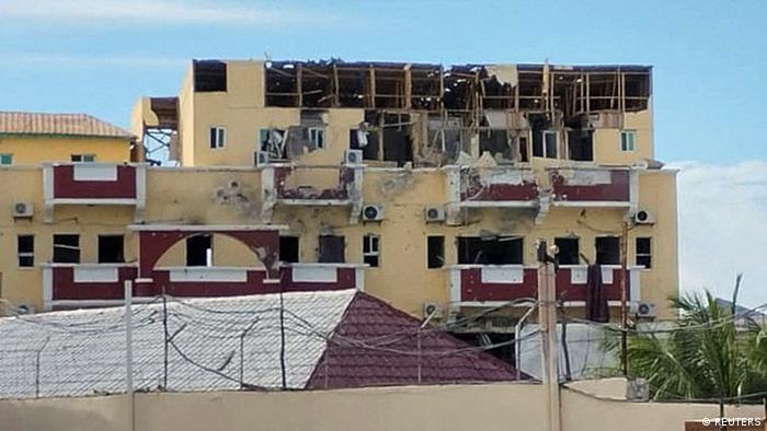 Muy dañado quedó el Hotel Hayat de Mogadiscio.