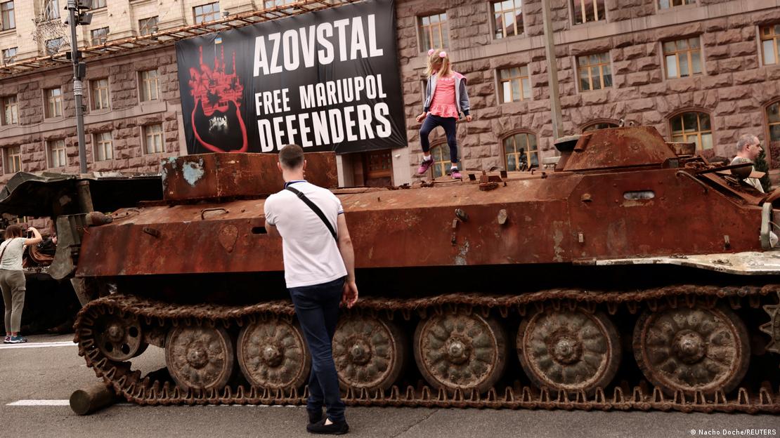 Tanque russo exibido em Kiev