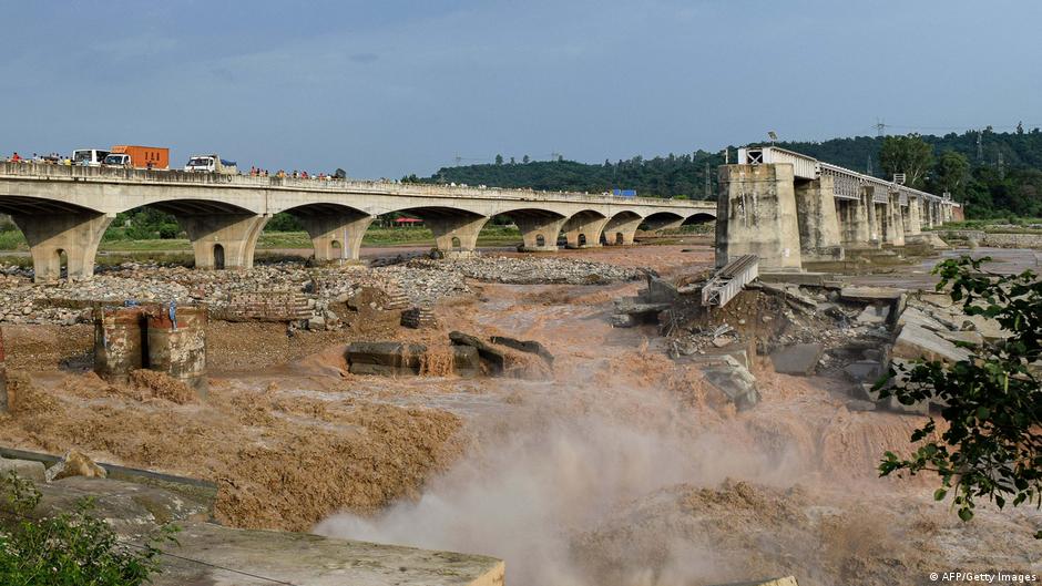 Dozens killed in monsoon flash floods in northern India | News | DW - Vimarsana News