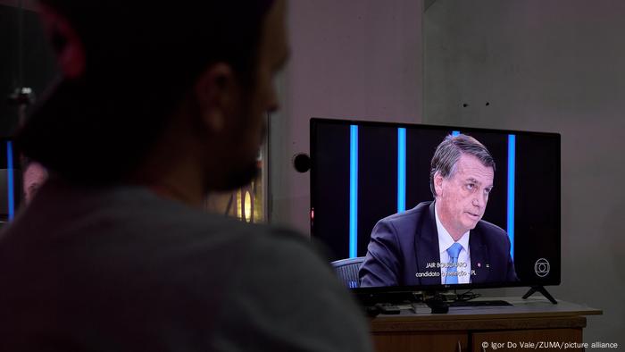 Bolsonaro durante entrevista ao Jornal Nacional